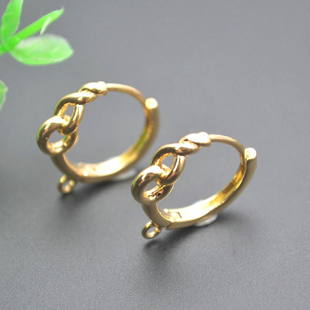 Jewelry Making Findings - 30pc Twisted Round Circle 18K Gold