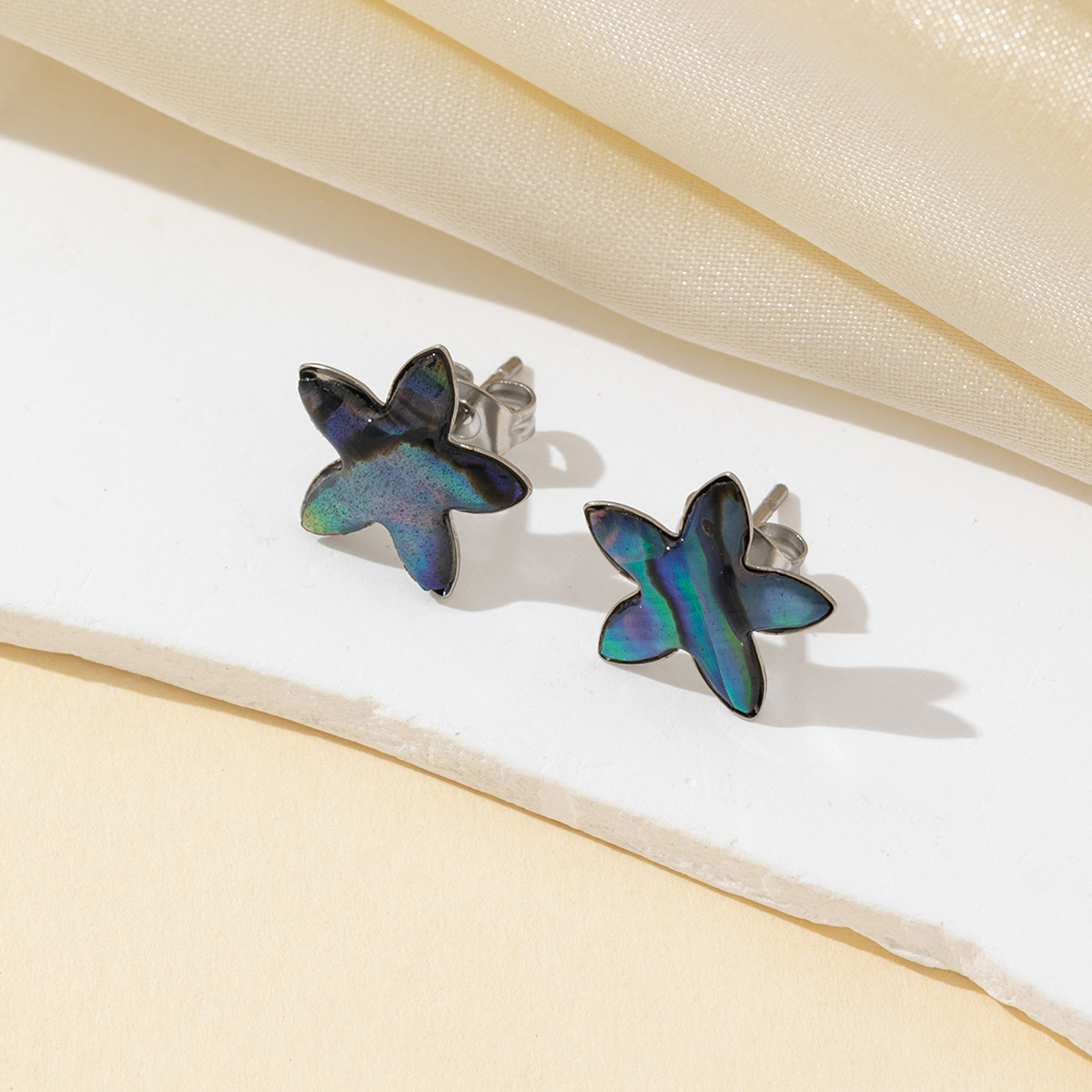 Jewelry Making Place - 2pcs Natural Shell Blue Purple Pentagram